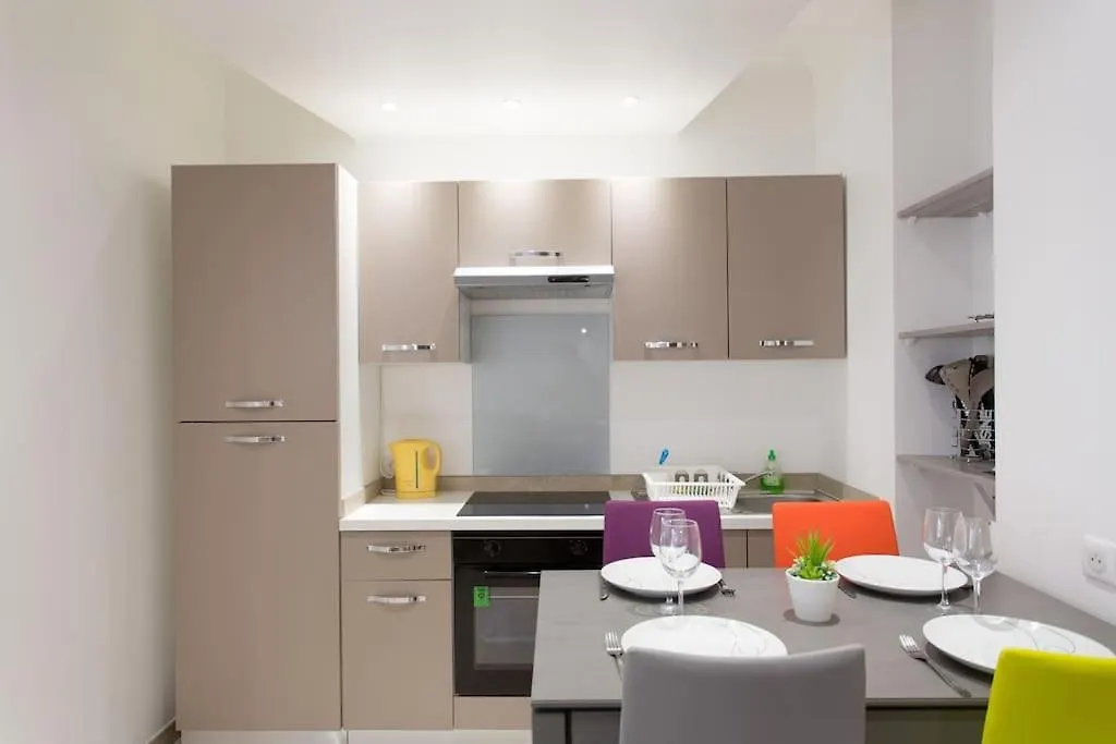 2 Pieces De Jonathan - Juan Les Pins Centre - Proche Plages Apartment